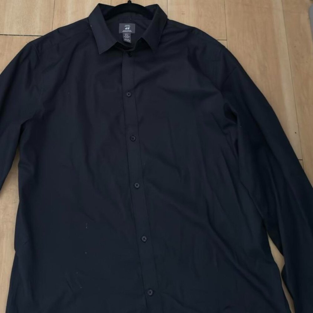 H&M Men's Black Shirt